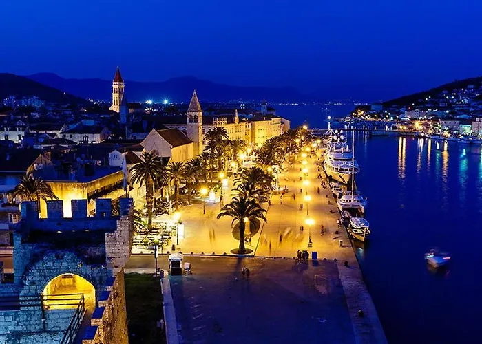 Judita 公寓 特罗吉尔