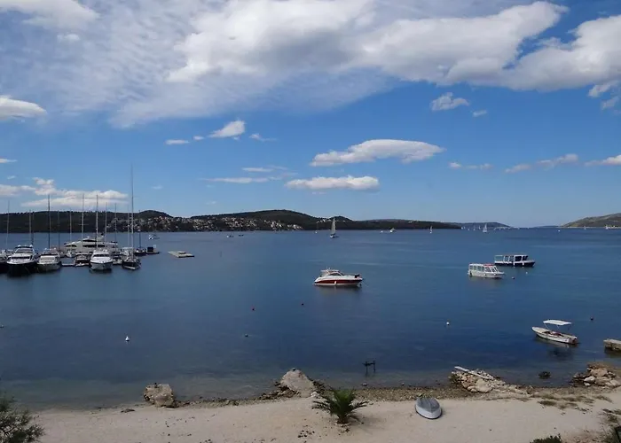 公寓 Judita 特罗吉尔